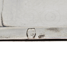 Load image into Gallery viewer, Carnet de bal ou porte-photos en argent 835 guilloché, années 1930-1940 Le Charme des Violettes - Brocante en ligne