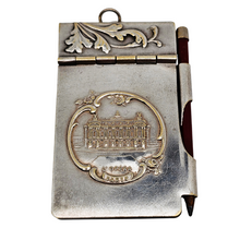 Charger l'image dans la galerie, Carnet de bal Art nouveau en métal argenté à l'effigie de l'Opéra de Paris, vers 1900 Le Charme des Violettes - Brocante en ligne