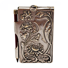 Charger l'image dans la galerie, Carnet de bal Art nouveau en métal argenté à l'effigie de l'Opéra de Paris, vers 1900 Le Charme des Violettes - Brocante en ligne