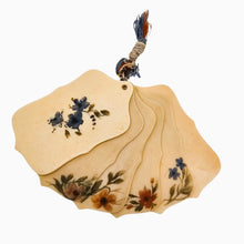 Load image into Gallery viewer, Carnet de bal à décor floral peint à la main – ivoirine ou celluloïd ivoiriné, entre 1890 et 1910 Le Charme des Violettes - Brocante en ligne