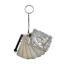 Load image into Gallery viewer, Carnet de bal ancien en nacre sculptée – scène pastorale, Belle Époque, vers 1880-1900 Le Charme des Violettes - Brocante en ligne