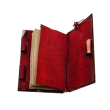 Load image into Gallery viewer, Carnet de bal ancien en nacre – Belle Époque, avec crayon d’origine, vers 1880-1900 Le Charme des Violettes - Brocante en ligne