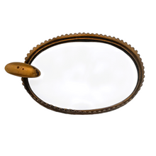 Load image into Gallery viewer, Vide-poche en laiton ciselé et dentelle – esprit Louis XVI, vers 1900 Le Charme des Violettes - Brocante en ligne