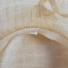 Afbeelding in Gallery-weergave laden, Solano, Chapeau-Capeline vintage en lin beige et fleurs en lin, années 1990