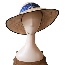 Afbeelding in Gallery-weergave laden, Chapeau de paille vintage et foulard en soie