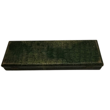Charger l'image dans la galerie, Coffret à écriture Belle Epoque en métal argenté ciselé, vers 1890-1910