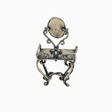 Load image into Gallery viewer, Coiffeuse miniature en argent 800, Fabrication italienne, XXe siècle Le Charme des Violettes - Brocante en ligne