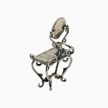 Load image into Gallery viewer, Coiffeuse miniature en argent 800, Fabrication italienne, XXe siècle Le Charme des Violettes - Brocante en ligne