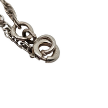 Afbeelding in Gallery-weergave laden, Scandinavische designer ketting en armband van 925 zilver bezet met Baltische barnsteen