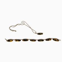 Afbeelding in Gallery-weergave laden, Ketting met hanger en Italiaanse designerarmband in 925 zilver bezet met gouden Baltische barnsteen