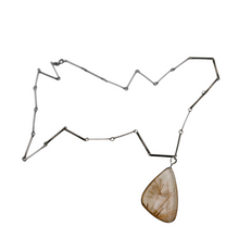 Afbeelding in Gallery-weergave laden, Collier "Herbier" en argent 800 et verre fusionné, vers 1970