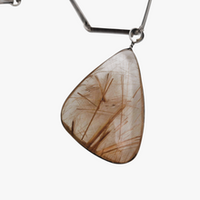 Afbeelding in Gallery-weergave laden, Collier "Herbier" en argent 800 et verre fusionné, vers 1970