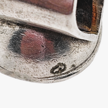 Load image into Gallery viewer, Coupe-cigare victorien en argent, à décor de trèfles et de fers à cheval, années 1900