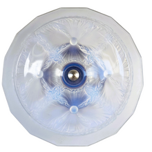 Charger l'image dans la galerie, Coupe Art déco en verre opalescent moulé sur monture chromée et base en bois, vers 1930 Le Charme des Violettes - Brocante en ligne