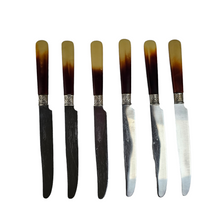 Load image into Gallery viewer, Set of 6 Art Deco knives in silver metal, stainless steel and bovine horn