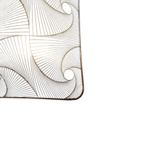 Load image into Gallery viewer, Crystal Art Glass MNFC Copenhague Danemark, ensemble de 3 plats Op Art 22 carats or Pinwheel Design Gold Finish , années 1960