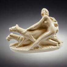 Charger l'image dans la galerie, Fontinelle Louis, "Dame aux chiens", sculpture Art déco en céramique craquelée