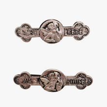 Load image into Gallery viewer, Duo de broches anciennes « Ma Poupée »  et « Bébé Bébé » en métal argenté, vers 1900 Le Charme des Violettes - Brocante en ligne