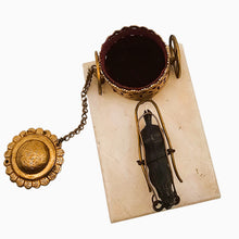Load image into Gallery viewer, Encrier miniature Napoléon III au cheval et chariot, marbre, verre soufflé et métal doré ajouré, vers 1870 Le Charme des Violettes - Brocante en ligne