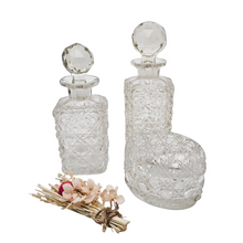 Charger l'image dans la galerie, Val Saint Lambert (attribué à), Ensemble de toilette en cristal taillé, années 1900-1930 Le Charme des Violettes - Brocante en ligne
