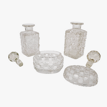 Charger l'image dans la galerie, Val Saint Lambert (attribué à), Ensemble de toilette en cristal taillé, années 1900-1930