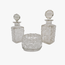 Charger l'image dans la galerie, Val Saint Lambert (attribué à), Ensemble de toilette en cristal taillé, années 1900-1930