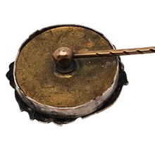 Charger l'image dans la galerie, Épingle Art nouveau en métal argenté et laiton – motif violette, début XXè siècle Le Charme des Violettes - Brocante en ligne