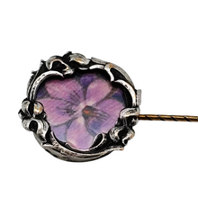 Charger l'image dans la galerie, Épingle Art nouveau en métal argenté et laiton – motif violette, début XXè siècle Le Charme des Violettes - Brocante en ligne