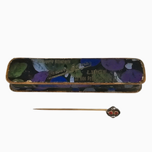 Afbeelding in Gallery-weergave laden, Epingle à cravate en argent et vermeil ornée de petites pierres blanches et rouges, années 1900