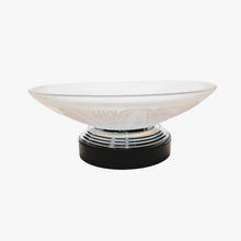 Load image into Gallery viewer, Edmond Etling (attribué à), Coupe Art déco en verre opalescent, socle en métal chromé et palissandre, années 1925-1930