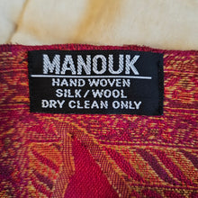 Afbeelding in Gallery-weergave laden, Manouk, Etole motif cachemire vintage en laine, soie et fourrure, années 1990