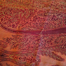 Afbeelding in Gallery-weergave laden, Manouk, Etole motif cachemire vintage en laine, soie et fourrure, années 1990