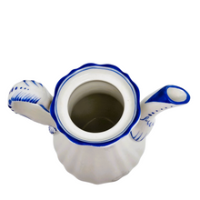 Load image into Gallery viewer, FAS, Cafetière blanche et bleue en porcelaine allemande, entre 1834 et 1851