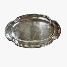 Load image into Gallery viewer, Fallon Orfèvre Namur, Plat de service ovale de style Louis XVI en métal argenté, années 1900