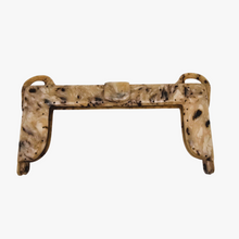 Charger l'image dans la galerie, Fermoir de sac ancien en celluloïd marbré façon écaille, années 1935-1950