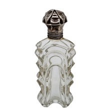 Load image into Gallery viewer, Flacon ancien à sels ou à parfum en verre moulé et monture en métal argenté, vers 1890/1910 Le Charme des Violettes - Brocante en ligne