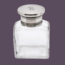 Charger l'image dans la galerie, Flacon de toilette anglais en cristal taillé et argent vermeil – Londres, 1886 Le Charme des Violettes - Brocante en ligne