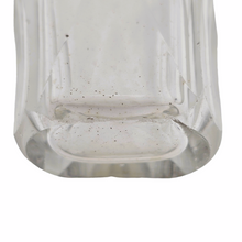 Load image into Gallery viewer, Victorian salt bottles in cut crystal, late 19th century