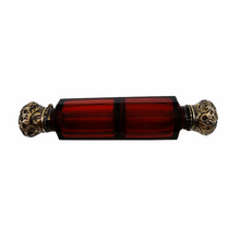 Load image into Gallery viewer, Victorian double perfume bottle in ruby red cut crystal and chiseled silver-gilt, 1880-1890