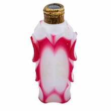 Load image into Gallery viewer, Napoleon III salt bottle in overlay crystal, late 19th century