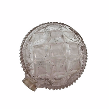 Load image into Gallery viewer, Victorian salt or perfume bottles in cut crystal, 19th century