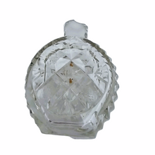 Load image into Gallery viewer, Victorian salt or perfume bottles in cut crystal, 19th century