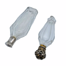 Load image into Gallery viewer, Victorian salt bottles in cut crystal, late 19th century