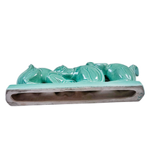 Load image into Gallery viewer, Fontinelle, Trio d’écureuils – Sculpture animalière Art déco en céramique céladon, années 1925-1935 Le Charme des Violettes - Brocante en ligne