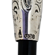 Afbeelding in Gallery-weergave laden, Fume-cigarette Art déco en argent 900 ciselé et ébonite noire, années 1920-1940 Le Charme des Violettes - Brocante en ligne