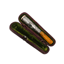 Afbeelding in Gallery-weergave laden, Fume-cigarette Art nouveau en argent doré et ambre, avec étui, vers 1900 Le Charme des Violettes - Brocante en ligne