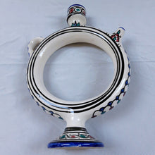 Load image into Gallery viewer, Gargoulette vintage en céramique Le charme des violettes - Brocante en ligne