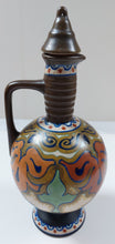 Load image into Gallery viewer, Gouda décor Beek. Carafe Art déco en céramique, années 1920 Le charme des violettes - Brocante en ligne