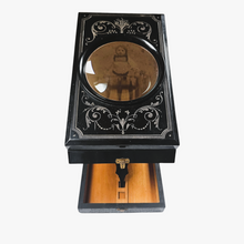 Load image into Gallery viewer, Graphoscope monocle pliant Napoléon III en bois noirci, vers 1850