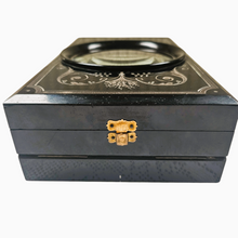 Load image into Gallery viewer, Graphoscope monocle pliant Napoléon III en bois noirci, vers 1850